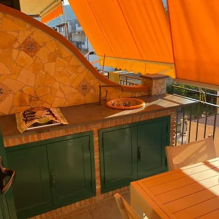 La Casa Di Bea Vakantiehuis SantʼAlessio Siculo
