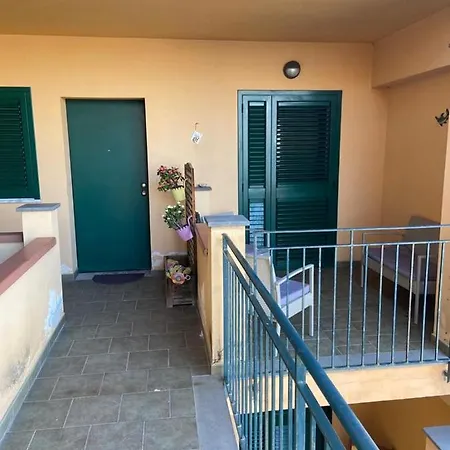 La Casa Di Bea Semesterbostad SantʼAlessio Siculo